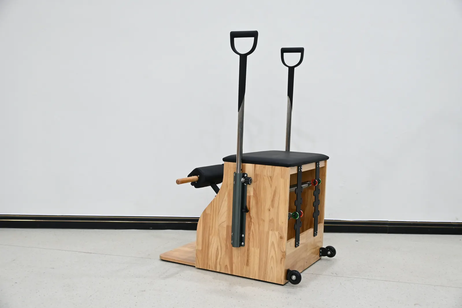 Oak pilates wunda chair
